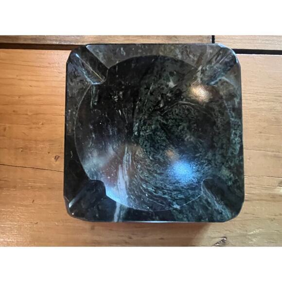 Vintage Green Stone Ashtray. Marbled. Square. Bar Decor. Man cave - Picture 3 of 10